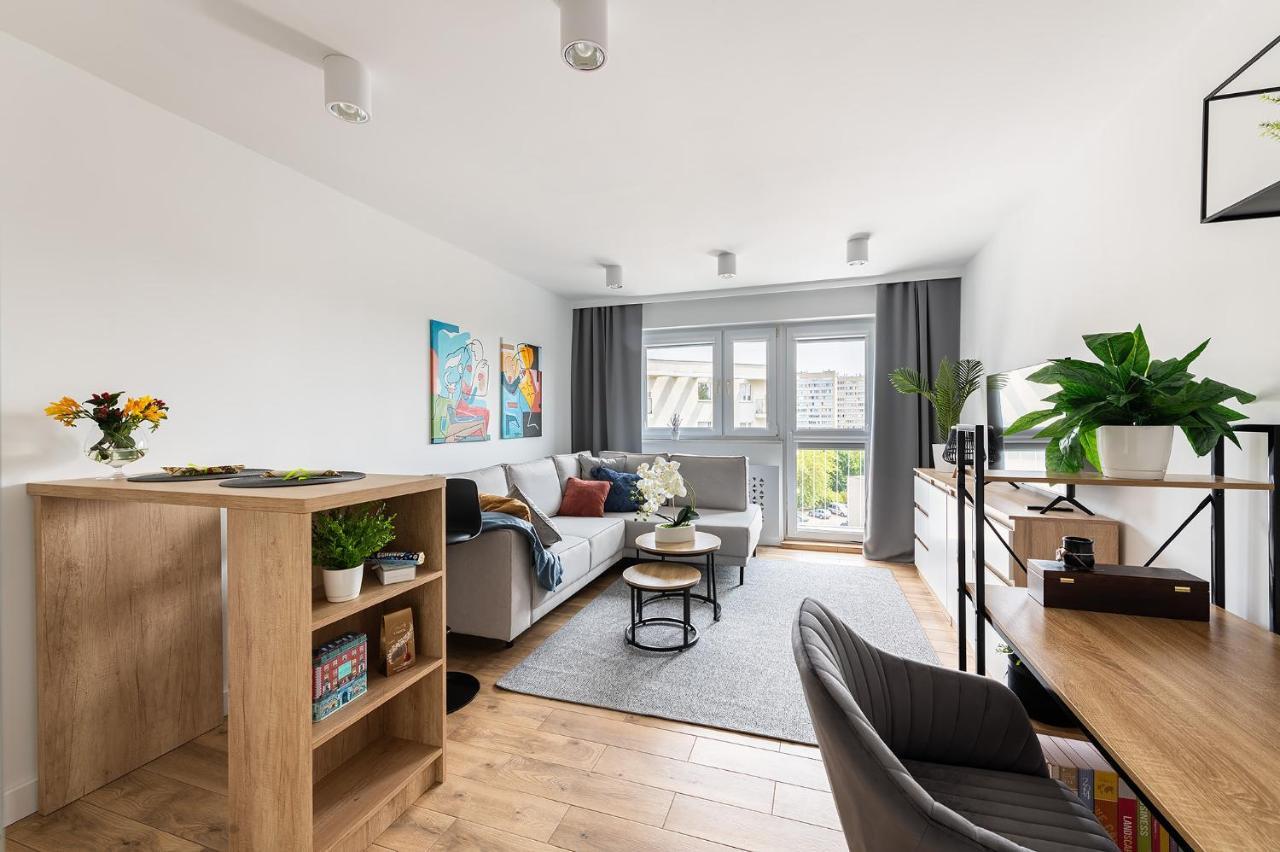 Wrzeciono 12 - Piekny Apartament Obok Szpitala Bielanskiego Oraz Awf, Bezplatna Strefa Parkowania - 400M Do Stacji Metra - Good Apartments Βαρσοβία Εξωτερικό φωτογραφία